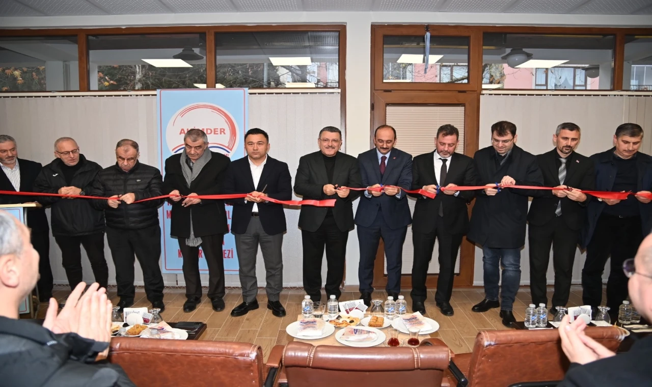 Trabzon’da Emin Balta Kültür Merkezi açıldı