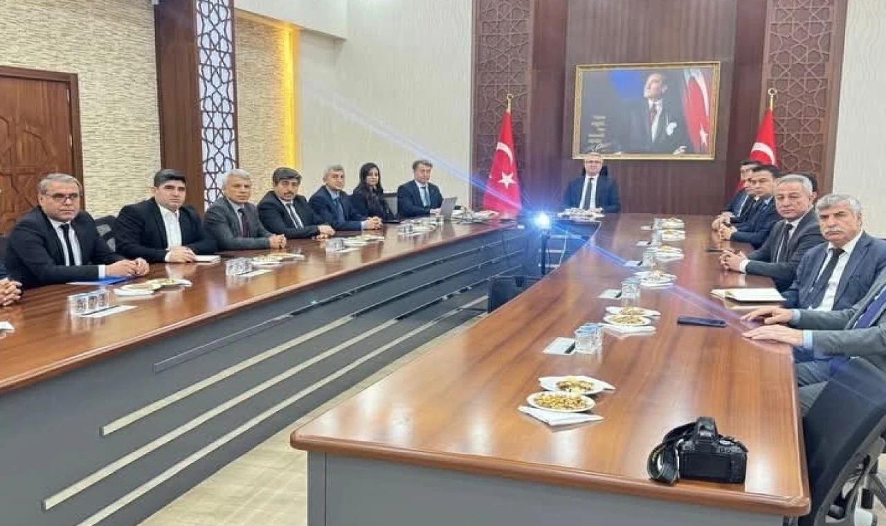 Batman İlçe Milli Eğitim Müdürleri eğitimi Kozluk’ta değerlendirdi