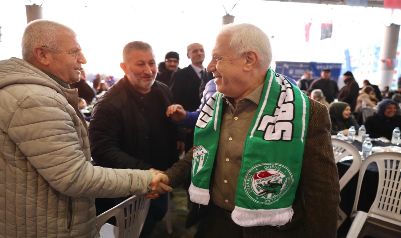 Bursa ’bereket sofrası’nı Gürsu’da kurdu