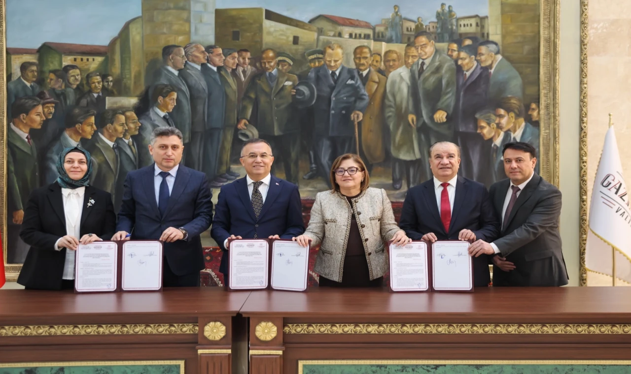 Gaziantep’te Türkiye’ye örnek sosyal destek... Hastalara refakatçi desteği başlıyor