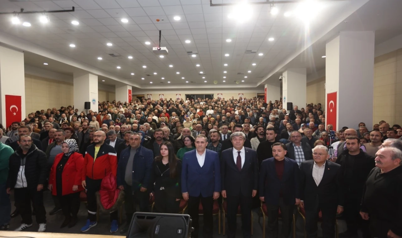 Kayseri’de uluslararası aşıklar buluştu
