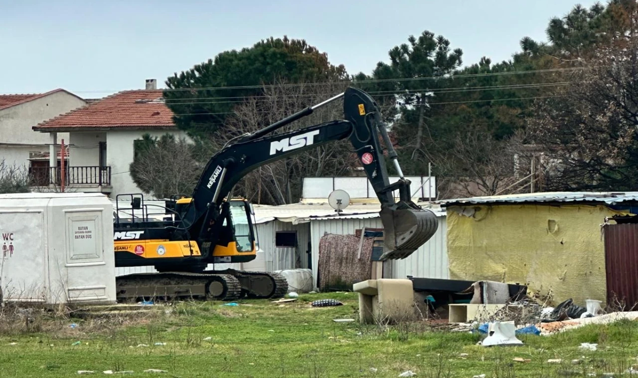 Keşan Belediyesi’nden Erikli Sahili açıklaması... Yapı kayıt belgeleri iptal edildi