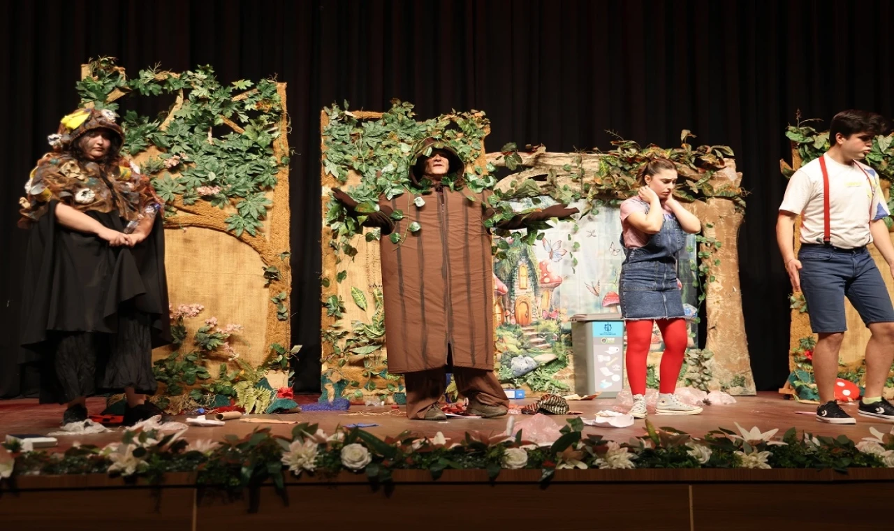 Kocaeli’de ’Orman Koruyucuları’ hem eğlendirdi hem öğretti