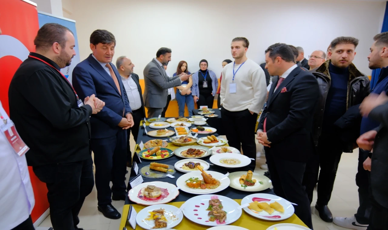 Mardin’de gastronomi heyecanı... Anne reçeteleri Mardin’de yarıştı