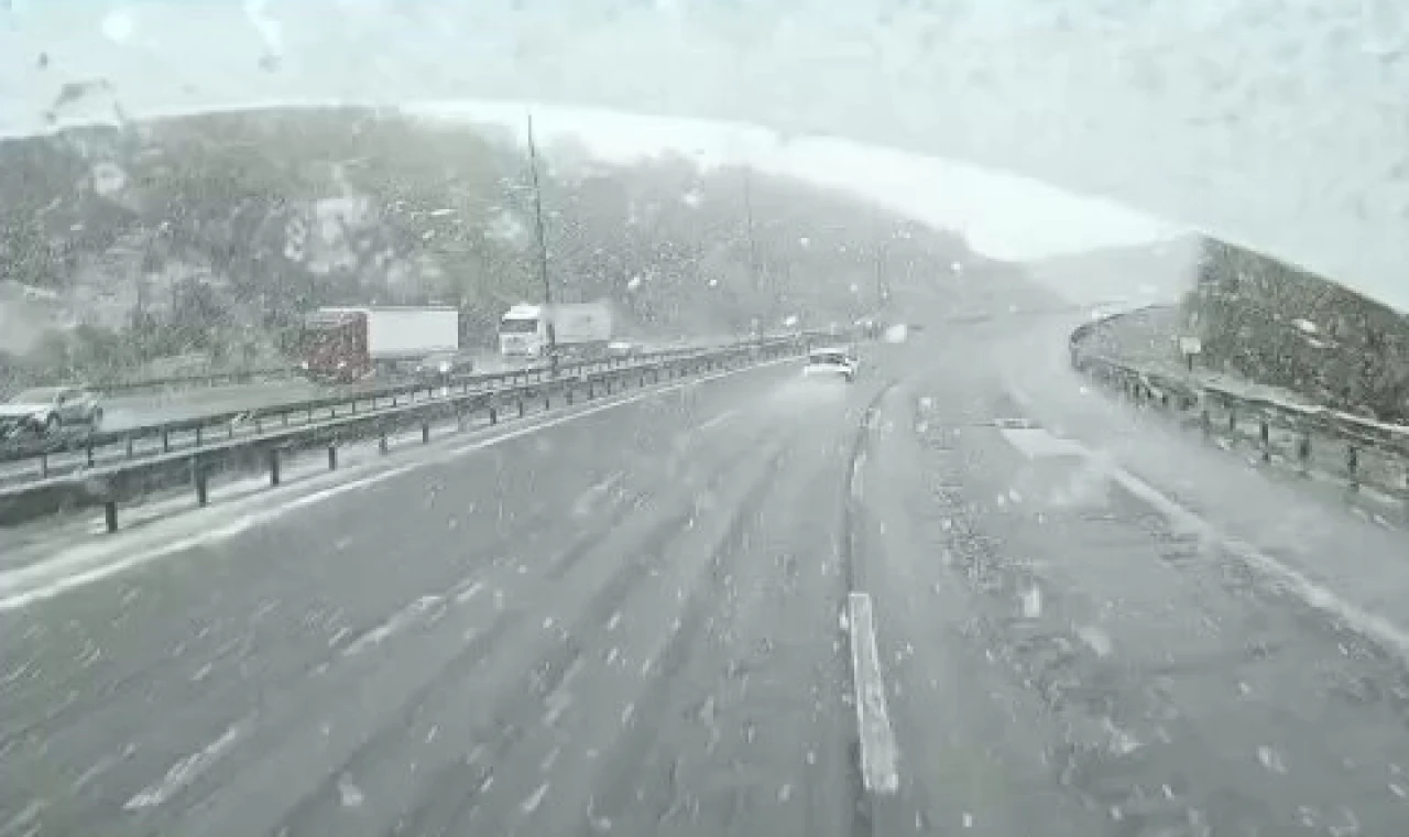 Ankara??Bolu hattında kar mesaisi