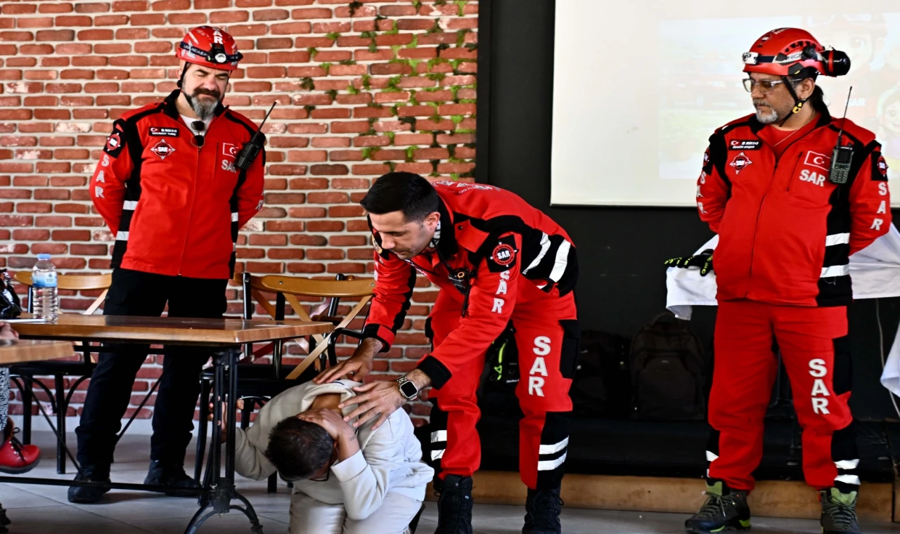 Antalya’da özel gereksinimli bireylere afet farkındalık eğitimi