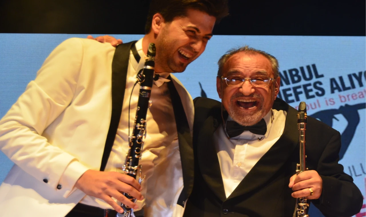 Bayram sabahlarına nefes verecek albüm