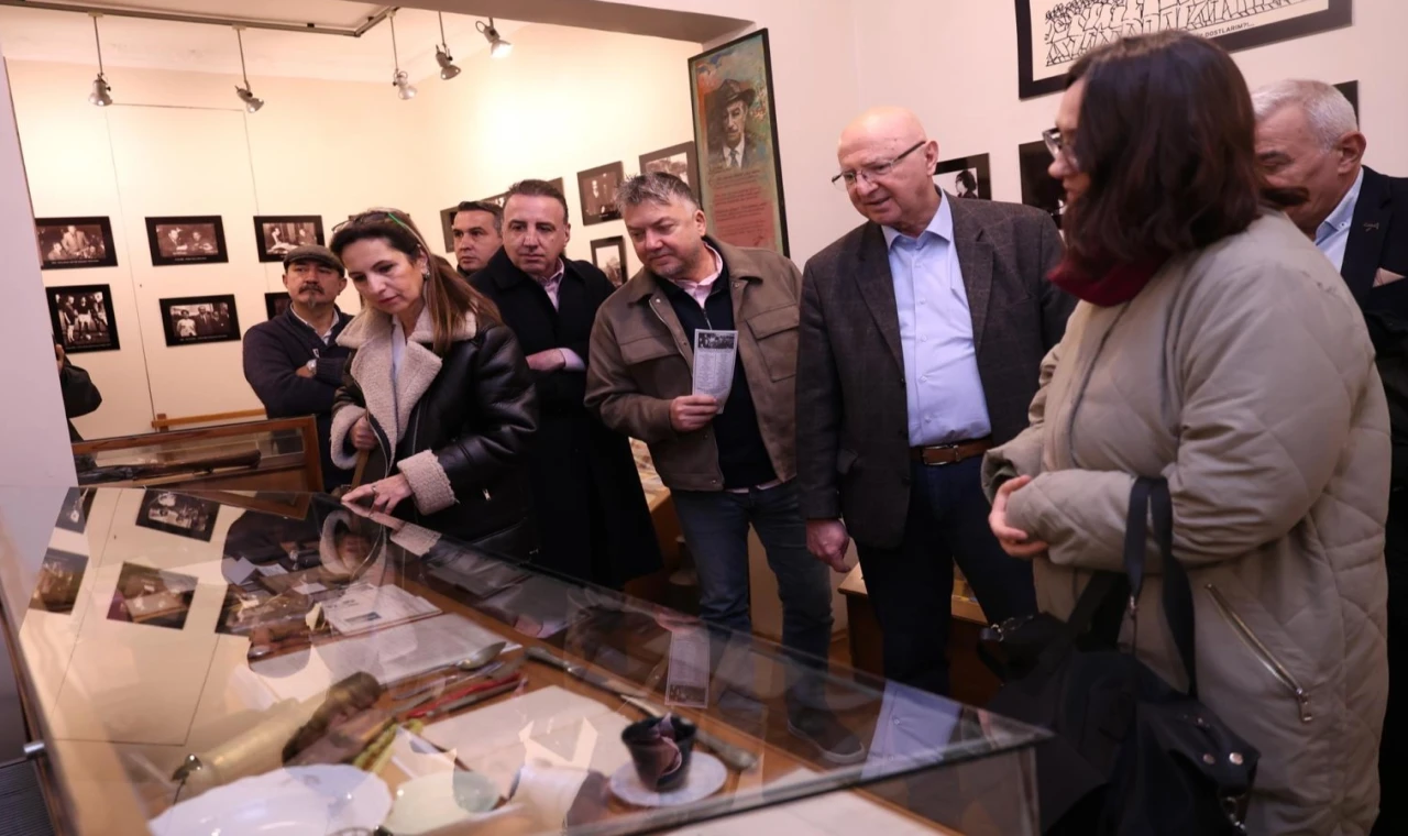Bursa basınından Orhan Kemal Müzesi’ne ziyaret