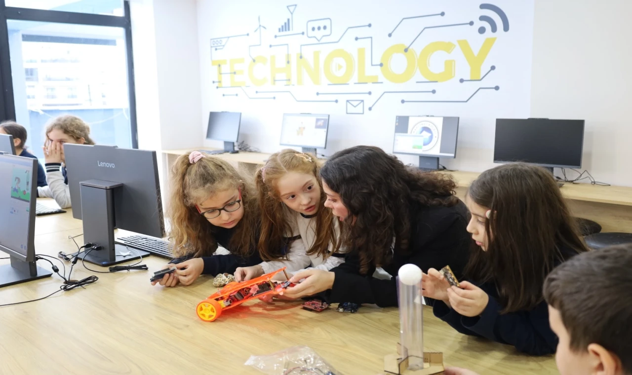 Bursa Mavi İnci’den TEKNOFEST’e 6 takım