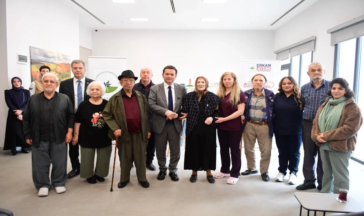 Bursa Osmangazi’de Başkan Aydın BAREM üyelerinin mutluluğunu paylaştı