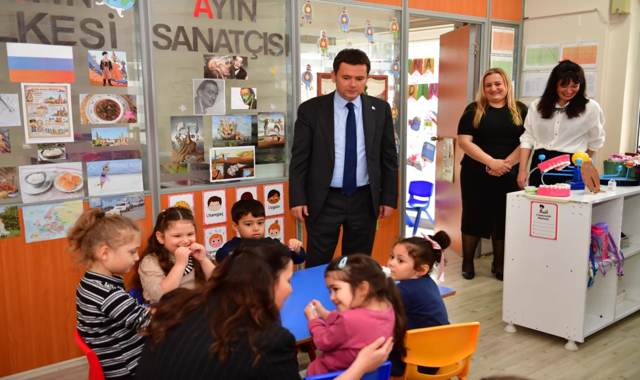 Bursa Osmangazi’de bayram neşesi ’minik kalpler’de