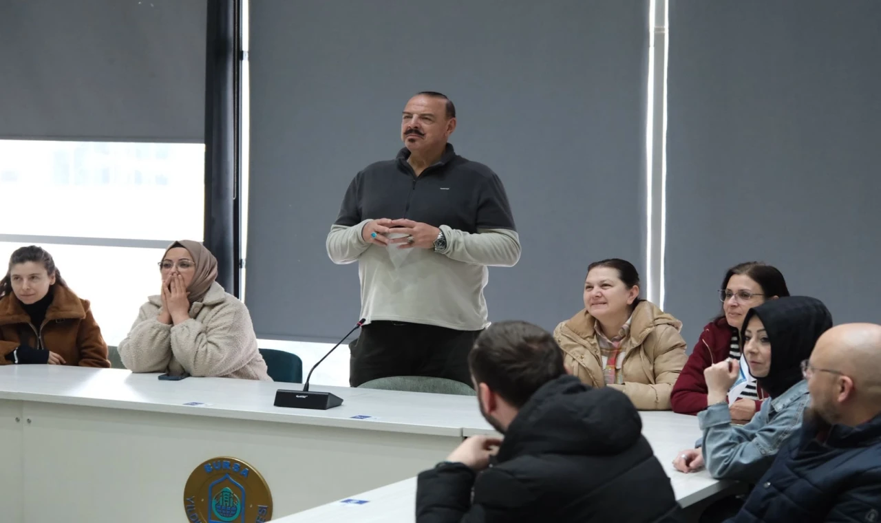 Bursa Yıldırım’da ’temel fotoğrafçılık’ eğitimi başladı