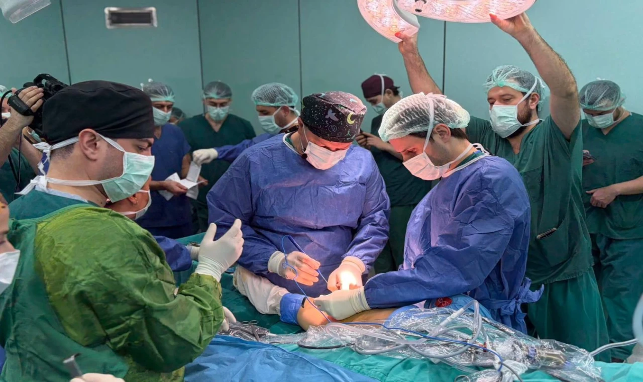 DEÜ’de menisküs cerrahisinde Türkiye’de bir ilk gerçekleşti