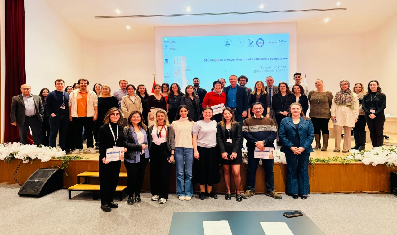 Dokuz Eylül’de bilimin pusulası ’Etik’ oldu