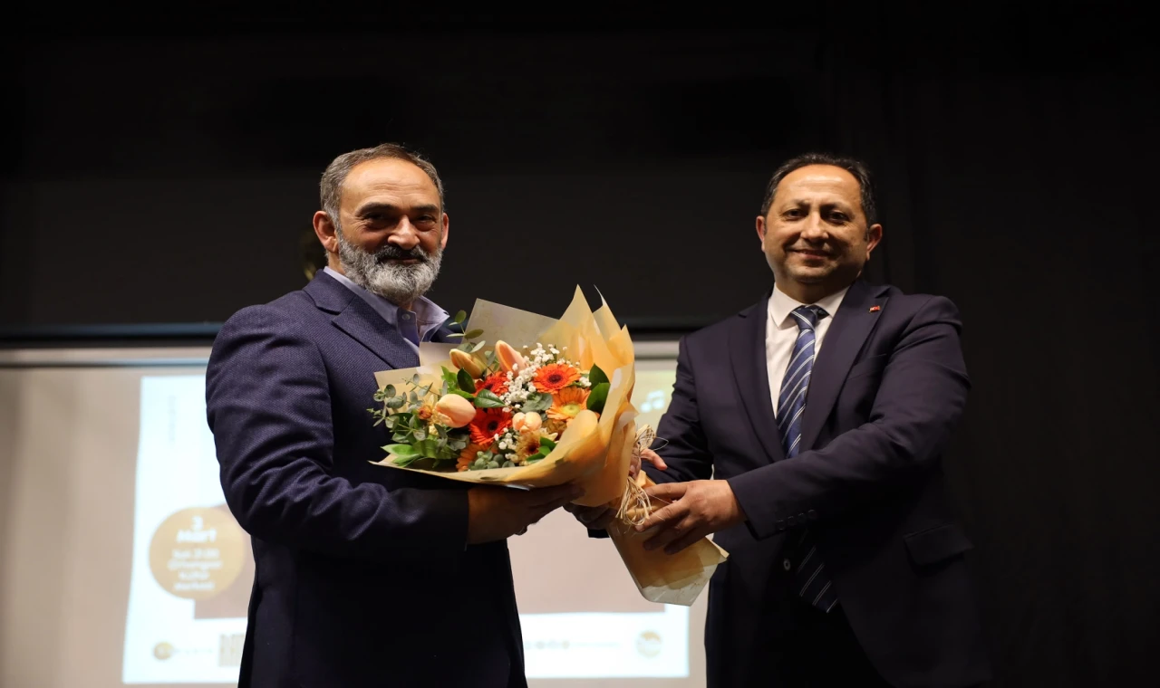 Dursun Ali Erzincanlı Sakarya’da şiirleriyle gönüllere dokundu