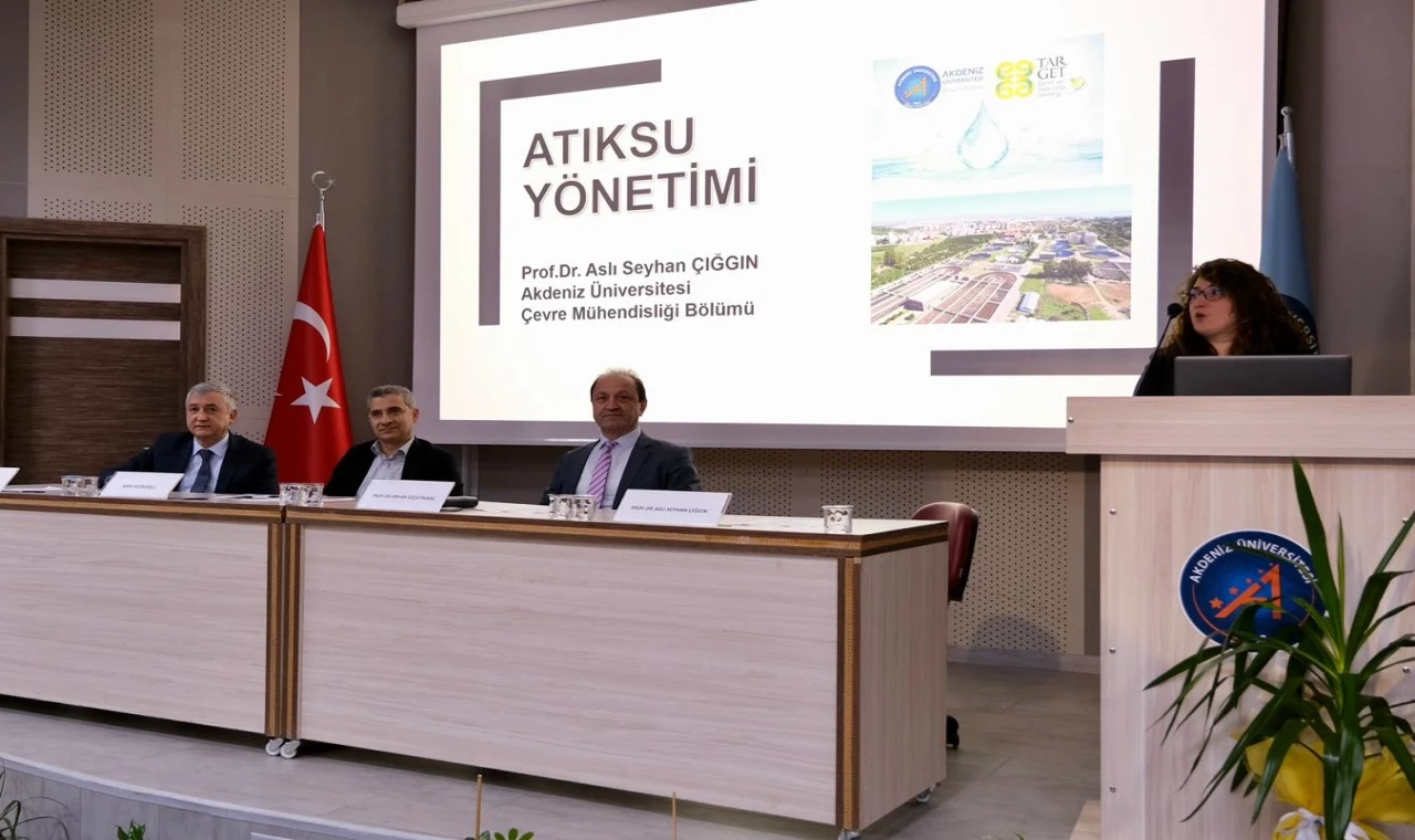 Geleceğin su yönetimi üniversite öğrencileri ile konuşuldu