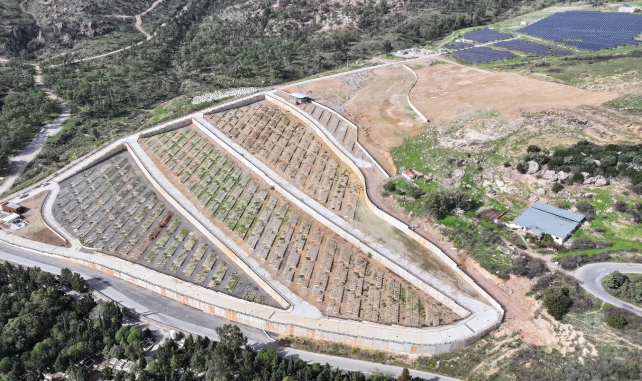 İzmir mezarlığına 70 futbol sahası büyüklüğünde yeni alan