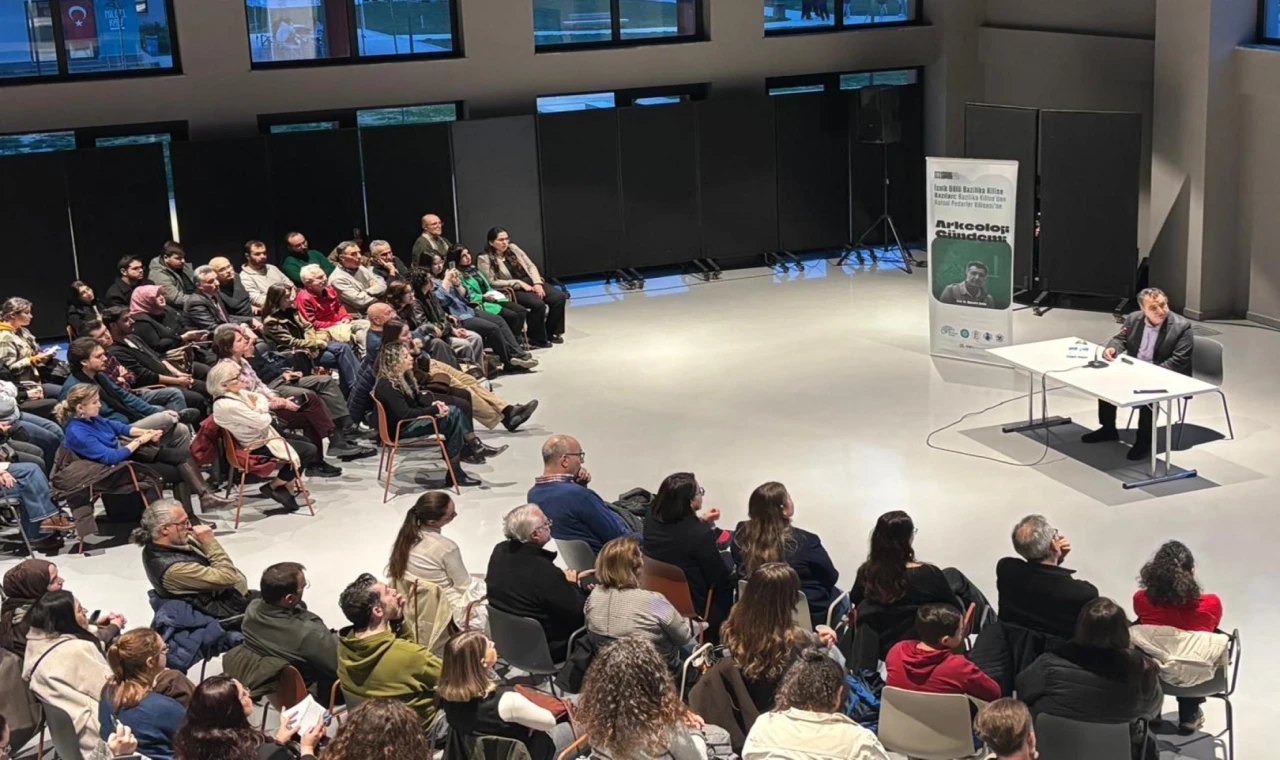 İznik Gölü’nün sular altındaki tarihi Nilüfer’de konuşuldu