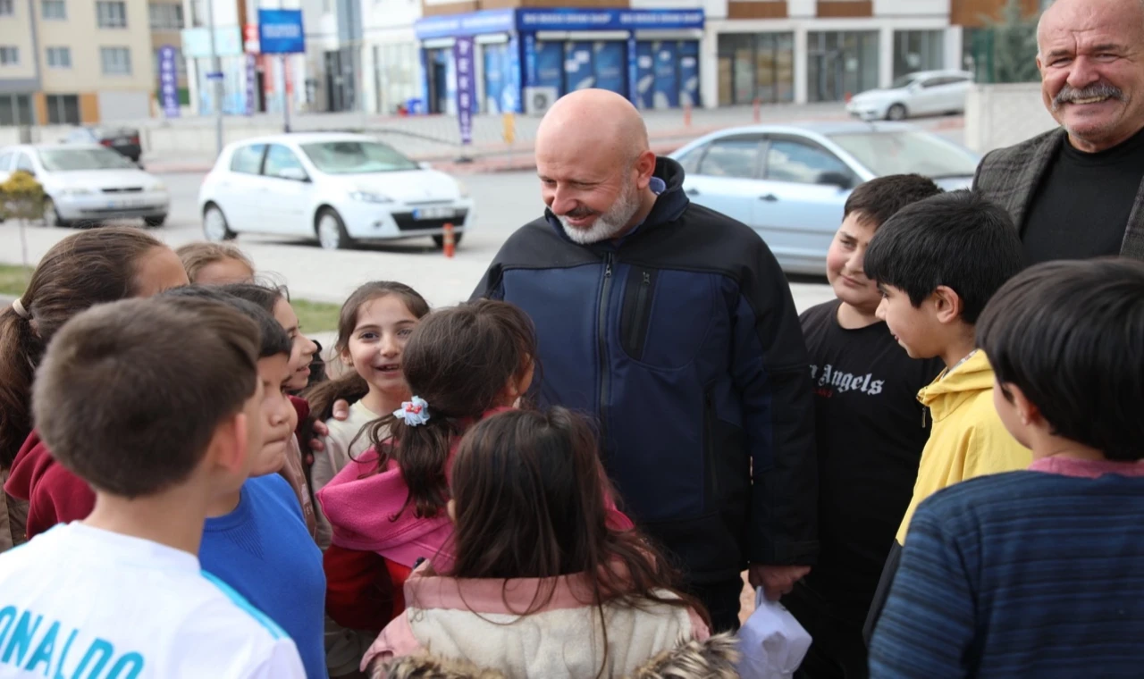 Kayseri Kocasinan’da toprakla büyüyen çocuklar mutlu