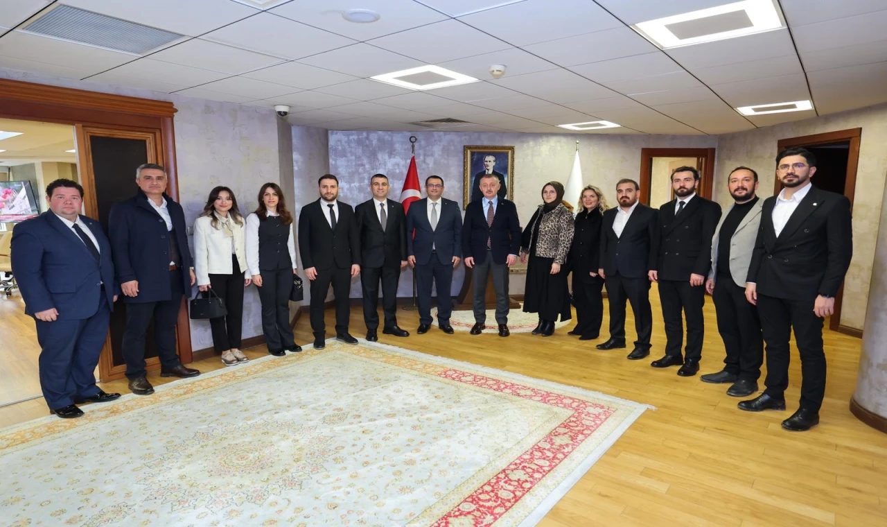 Kocaeli’de Başkan Büyükakın’a ziyaretçi akını