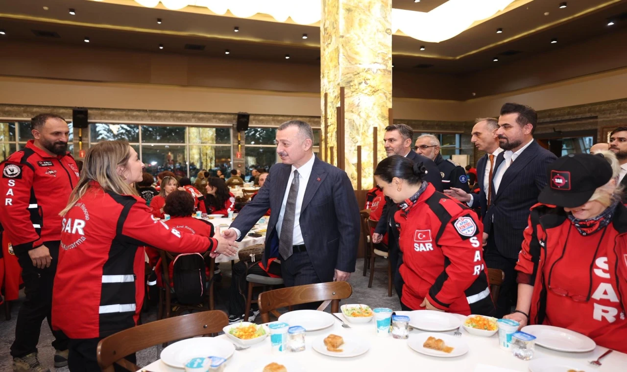 Kocaeli’nin afet gönüllülerine teşekkür