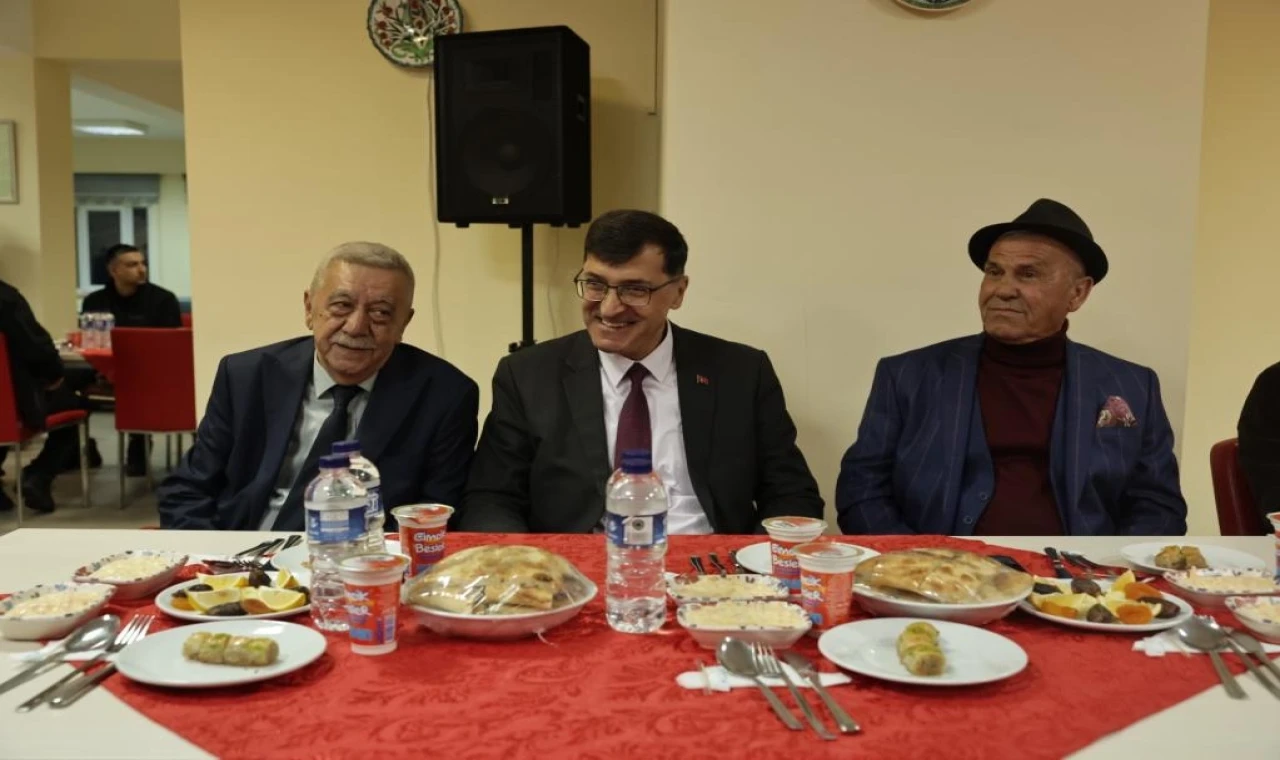 Kütahya’da Yaşlılar Haftası’na özel kutlama