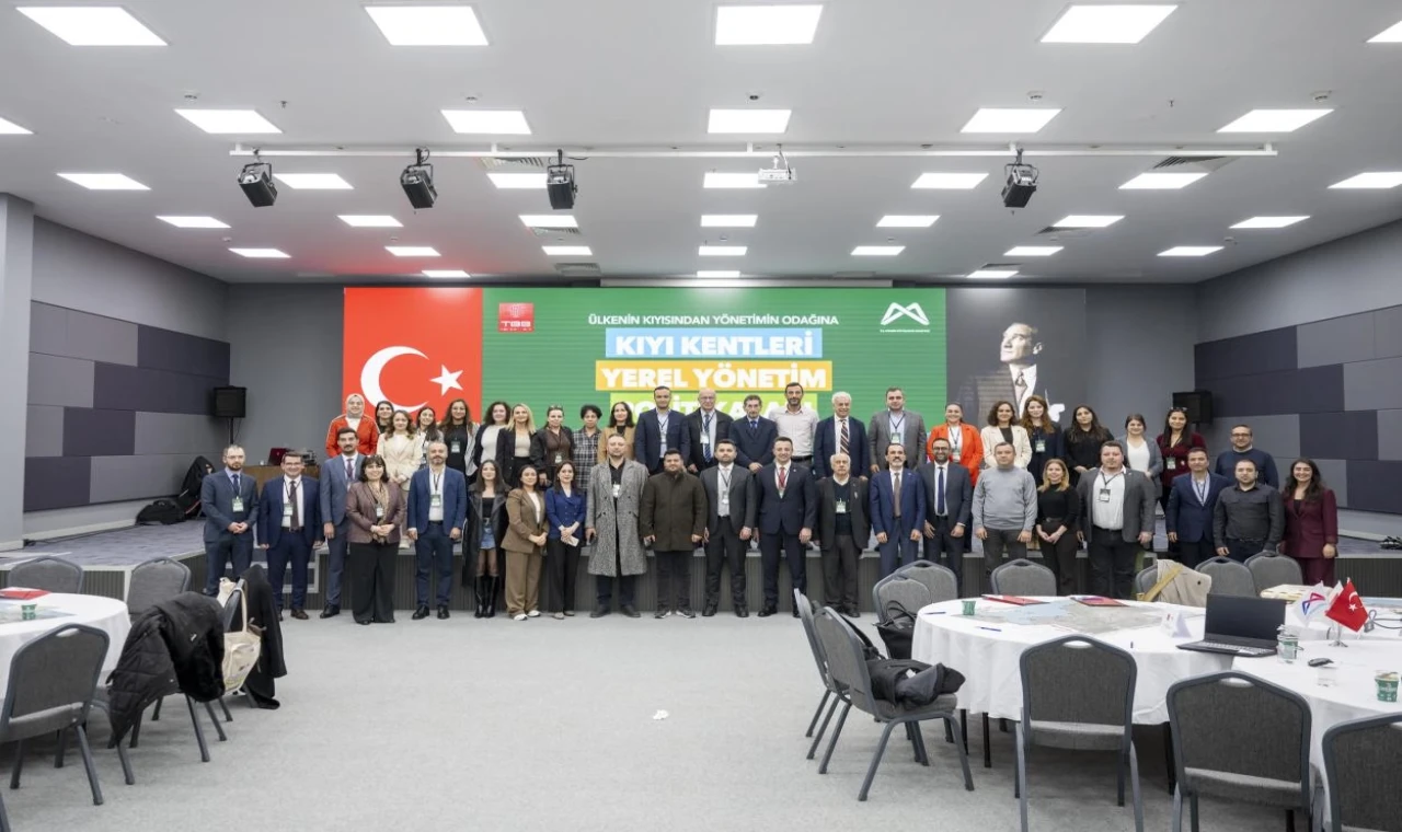 Mersin’de ’Kıyı Kentleri Çalıştayı’ düzenlendi