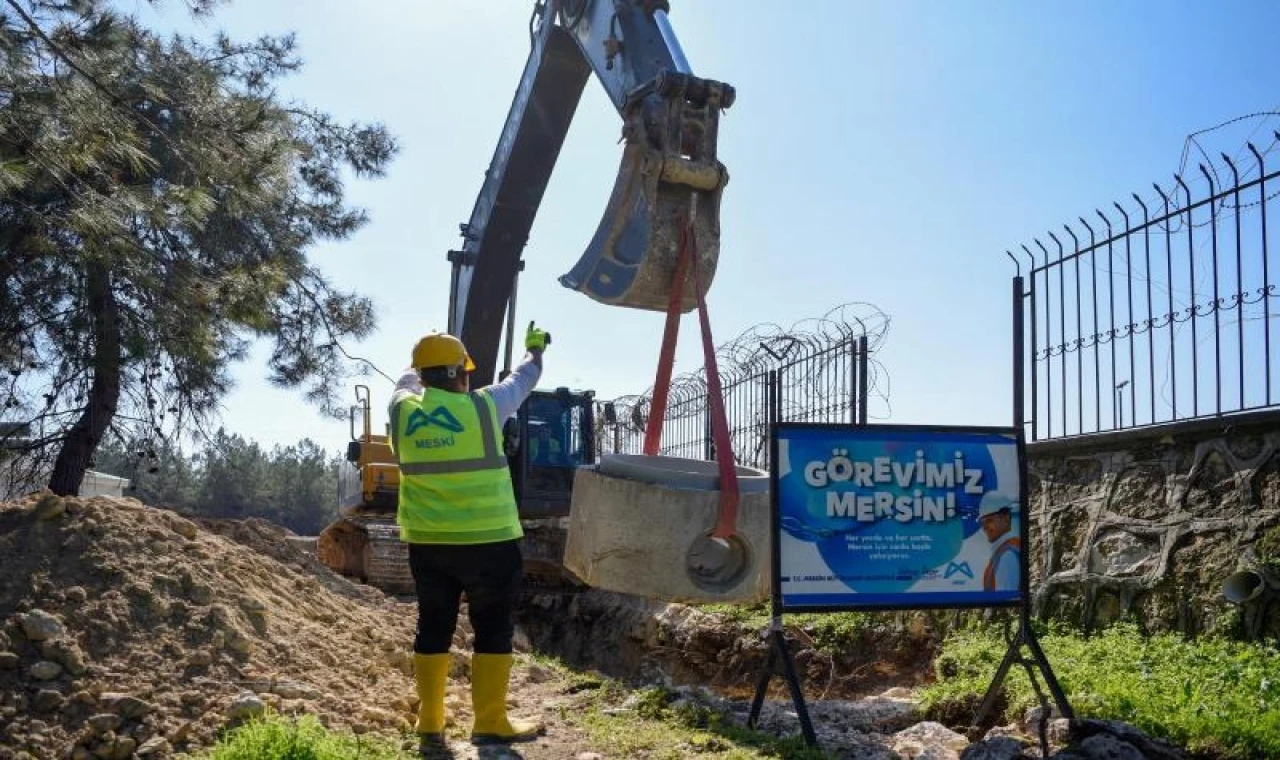 Mersin’de MESKİ atık su altyapısı çalışmalarını sürdürüyor