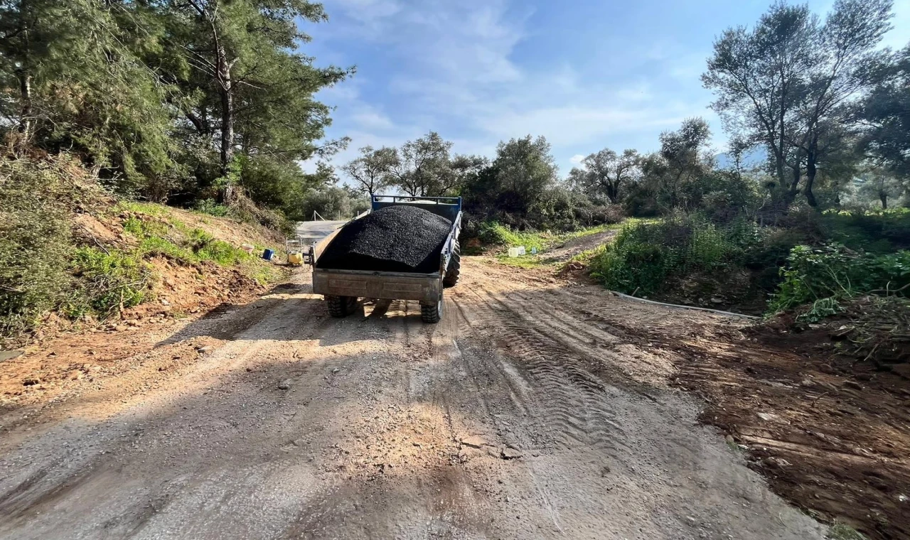 Muğla Milas’ta alt ve üst yapı çalışmaları tam gaz