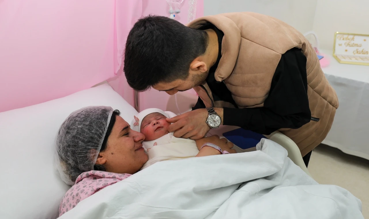 Gaziantep’de tüp bebek desteğinin ilk bebeği dünyaya geldi