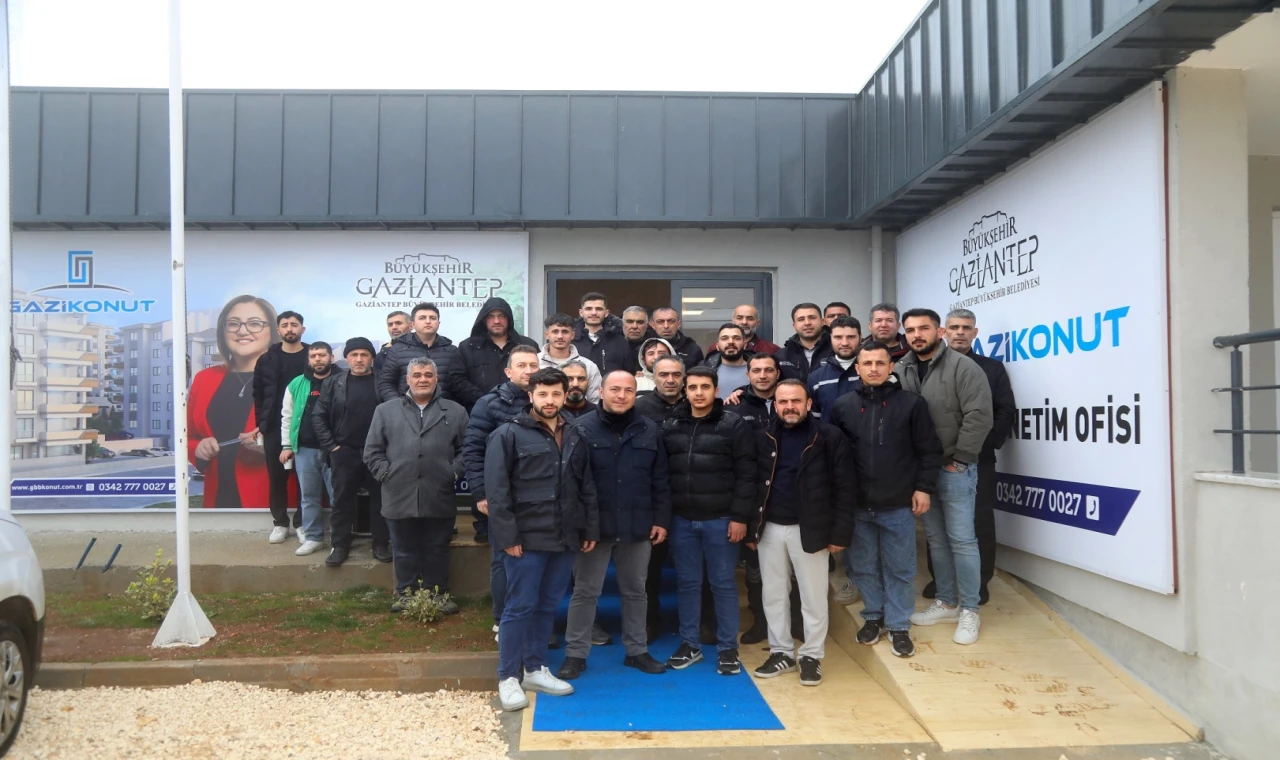 Gaziantep’te OSB çalışanlarına Gazi Konut için yerinde tanıtım
