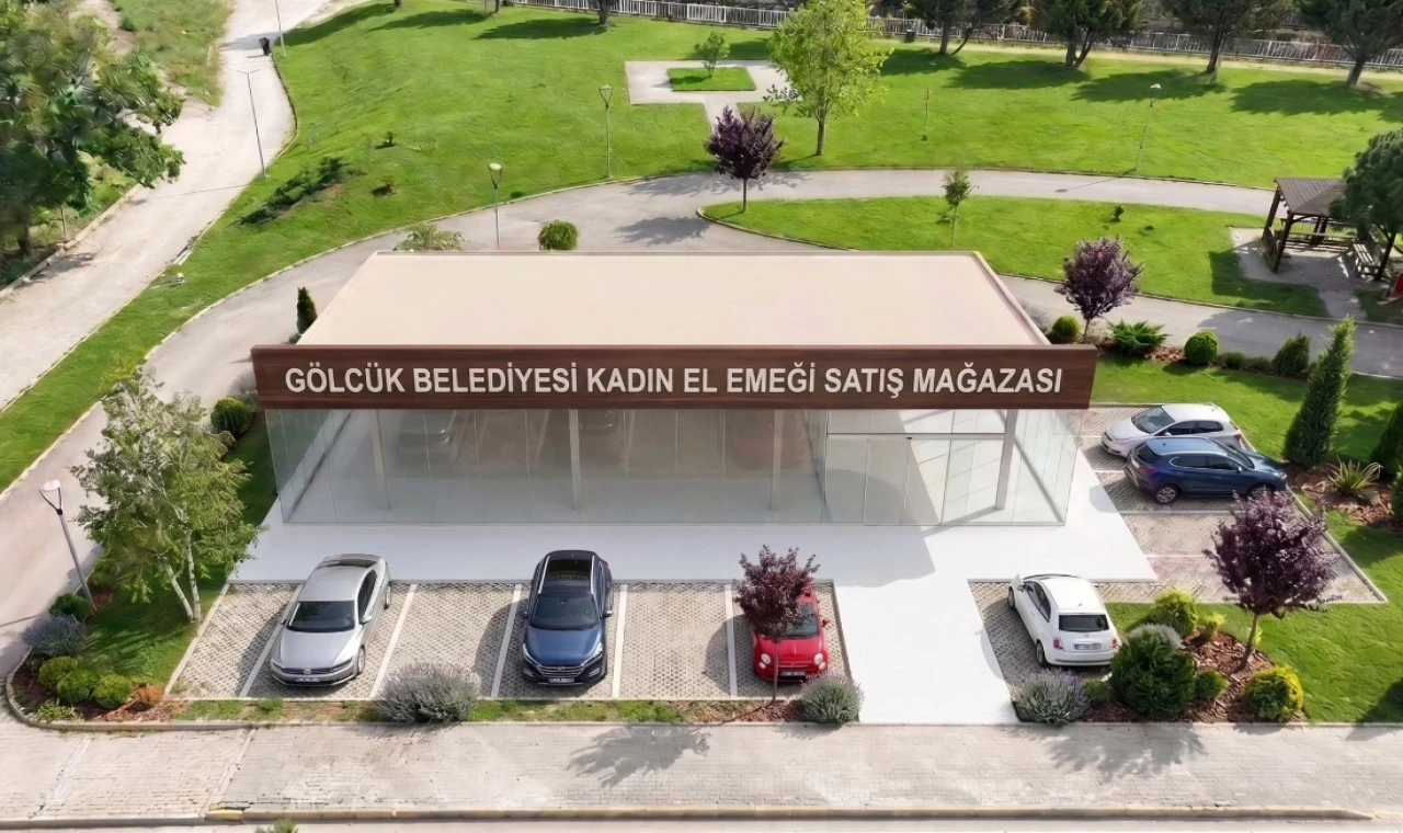 Gölcük’te el emekleri bu mağazada kazanca dönüşecek