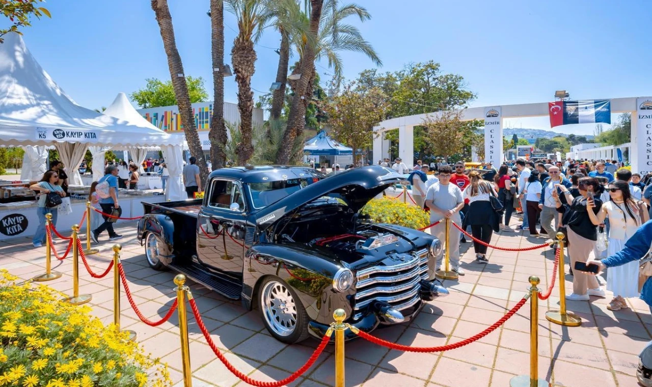 İzmir’de ’klasik’ ilgisi