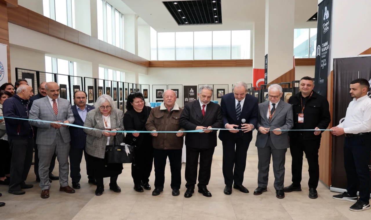 Kayseri Talas’ın kapısı hafızalarla açıldı