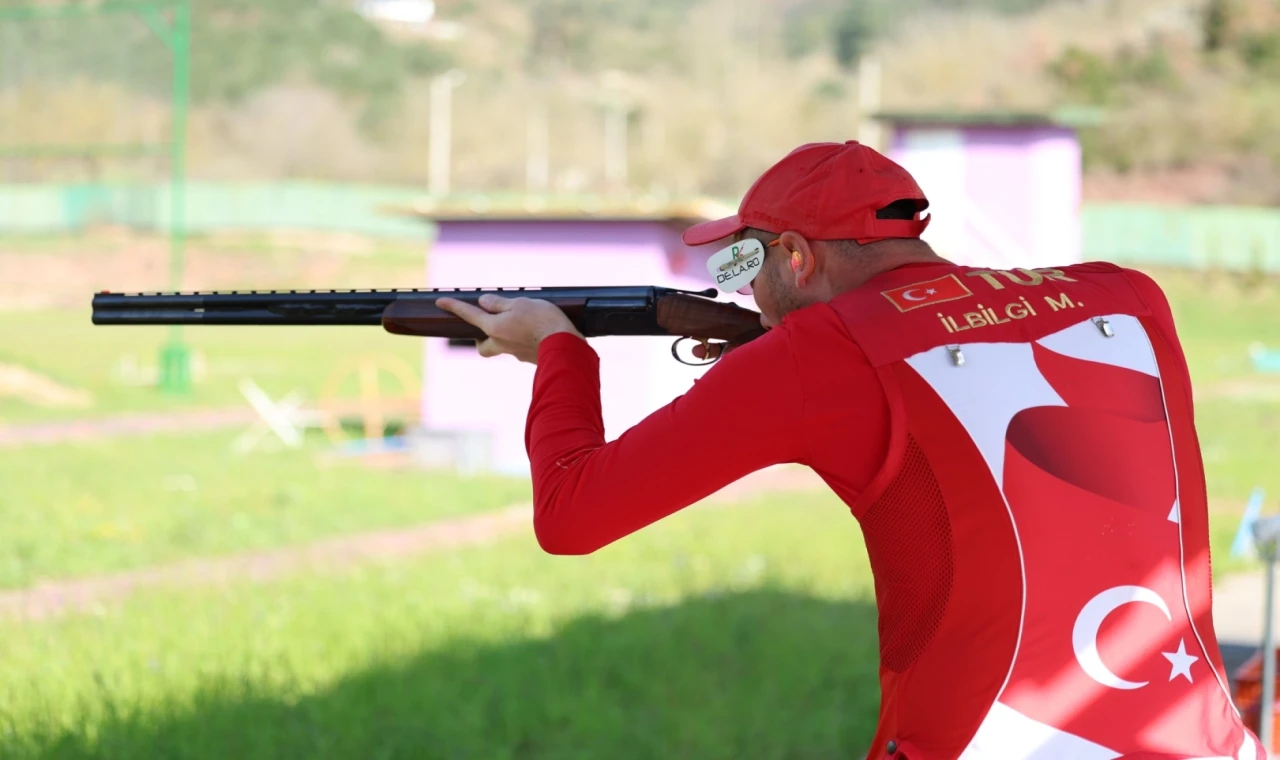 Kocaeli’nin yetiştirdiği milli sporcu attığını vurdu! Kocaeli’nin altın nişancısı