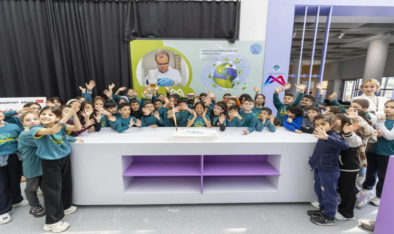 Mersin’de Mercan Bilim Merkezi 200 bin ziyaretçiye ulaştı