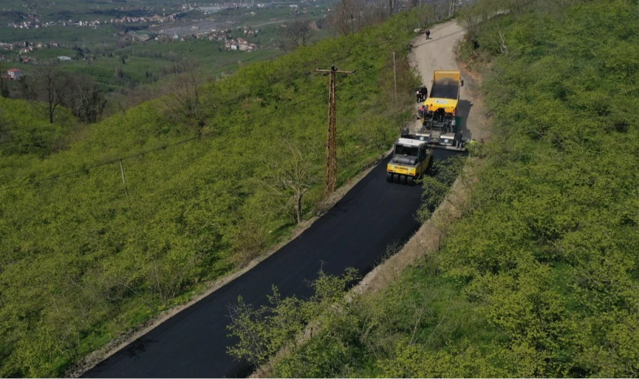 Ordu Altınordu’da grup yolu asfaltlanıyor