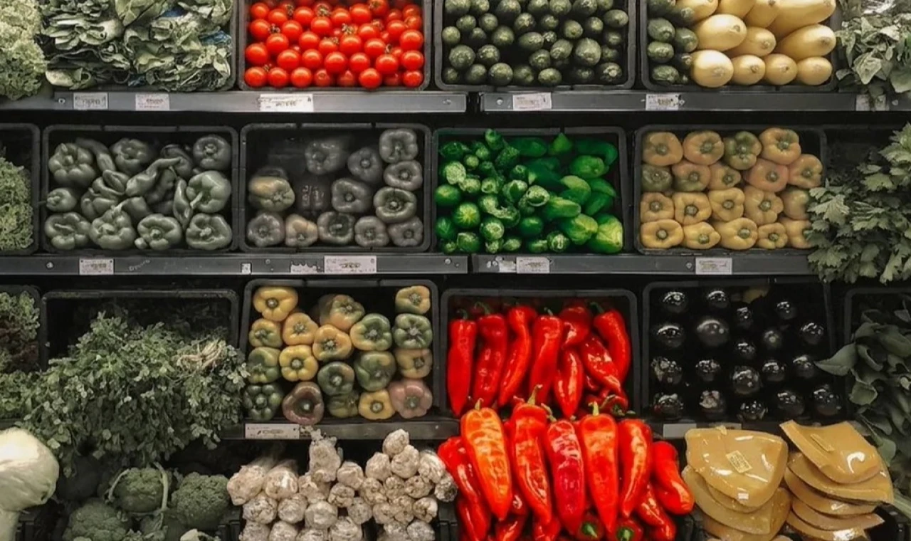 Ticaret’ten market zincirine ’fahiş fiyat’ incelemesi... Tarladan markete 5 kat zamlanmış!