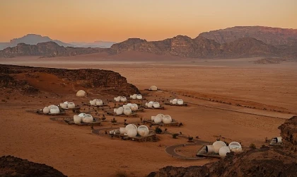 Sony’den Sınırları Zorlayan Lens Teknolojisi: F2.8 G Lens™ FE 24-50 mm