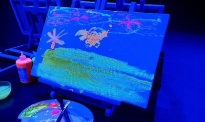 Karanlıkta resim atölyesi 8 Mart’a ilham verecek