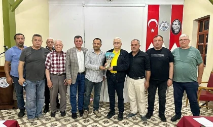 Burhaniye Hüsnü Pazarbaşı Kültür Merkezi, Türkiye Devecilik Kültürü ve Deve Güreşleri Federasyonu’nun (DEGÜF) önemli toplantısına ev sahipliği yaptı