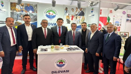 Dilovası Belediyesi istihdam standına yoğun ilgi