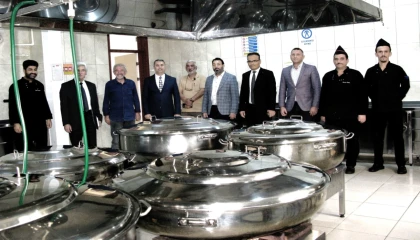 Yenişehir’de öğrencilerin yemeği Hüma Hatun’dan