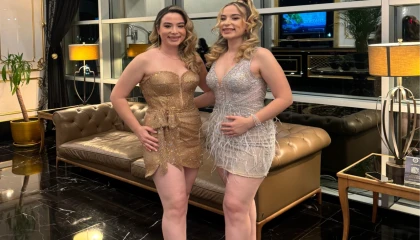 Bursalı ikiz mankenler 2025’ten umutlu