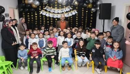 Kocaeli Çayırova’da da minikler karnelerine kavuştu