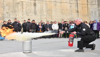Manisa’da hastane personeline yangın eğitimi