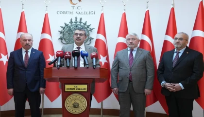 Bakan Tekin eğitimi Çorum’dan değerlenirdi