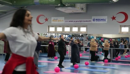 Kocaeli’de 1 yılda 13 bin 700 kg’lık kilo kaybı sağlandı