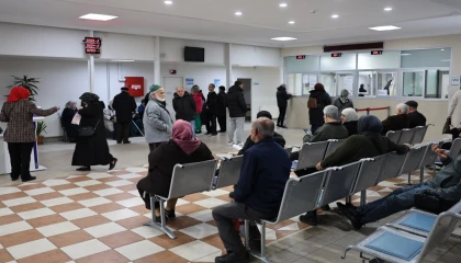 Sakarya Büyükşehir vatandaşlara şifa dağıtıyor... Tıp Merkezi’nin hasta sayısı bine yükseldi