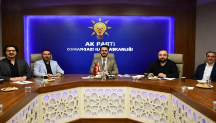 Bursa Osmangazi’de AK Parti Mahalle Başkanlarıyla buluştu